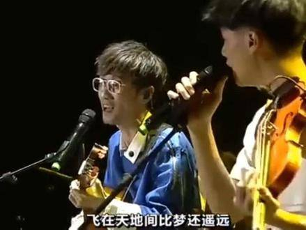 很多人不知道蔡旻佑是周传雄老师的徒弟