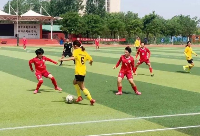 济南历城二中女足在山东省校园足球联赛(争冠组)