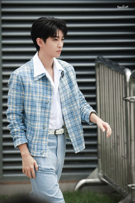 果然少年感还得看真少年!|王俊凯_新浪新闻