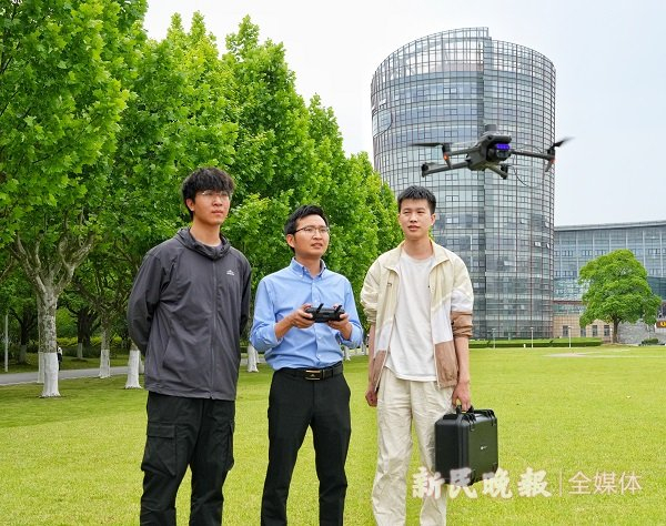 创"新"者说丨华师大胡国华:无人机低空采集数据 智能管理城市行道树