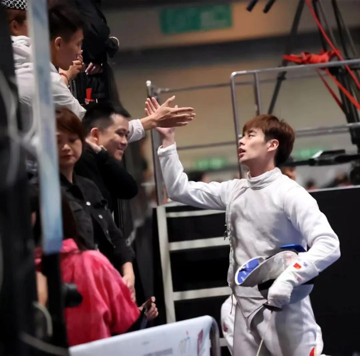 吴斌|花剑|人力资源管理专业_新浪新闻