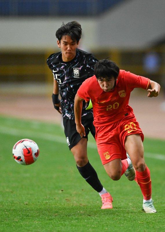 刘诚宇在对阵韩国时梅开二度。