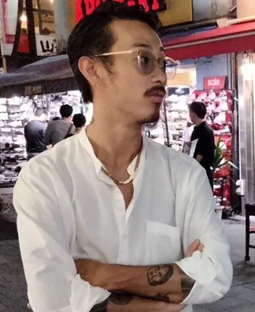 王欣逸_新浪新闻