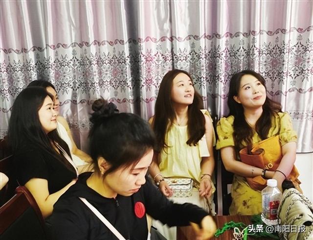 未婚男追已婚女人_【未婚男追已婚女人会怎么样】