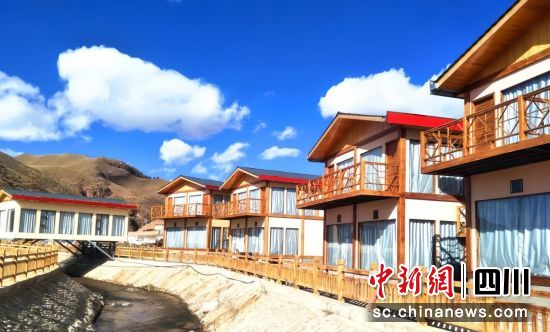 阿坝州若尔盖县:从"散装村"到"聚宝盆"