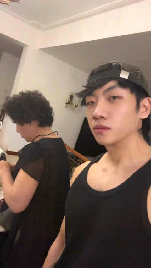 杨和苏贴脸开大!最近被这首歌刷屏了!