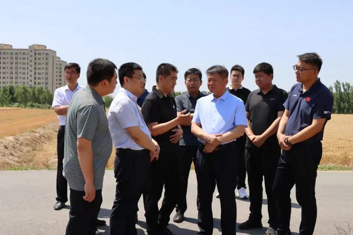 博兴县委书记高志国一行到庞家镇调研"三夏"生产及秸秆禁烧工作