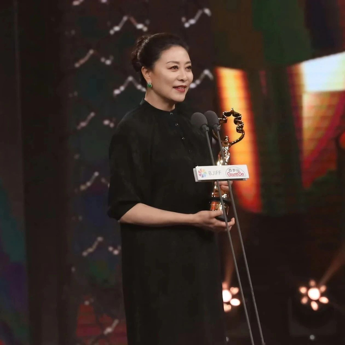 没被胡歌演的"儿子"打动,却爱上了岳红演的"妈妈"|岳红|江美玲|吴迪