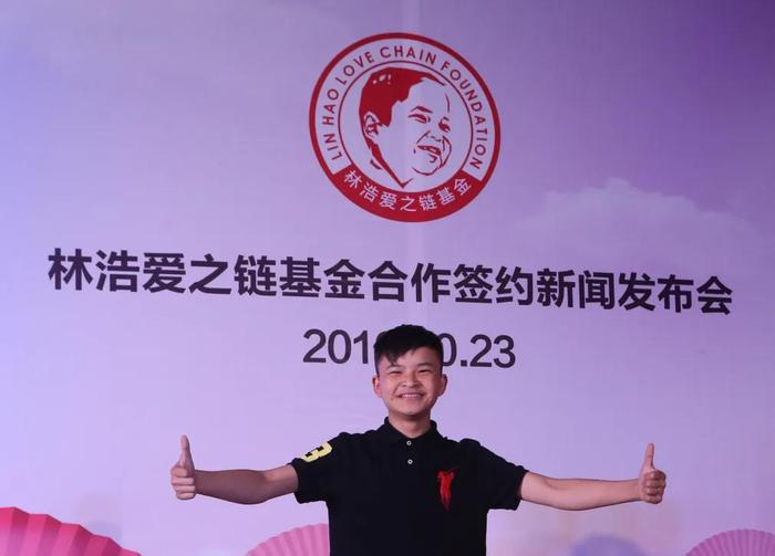 汶川9岁小英雄,曾被姚明抱上北京奥运会,发誓考清华