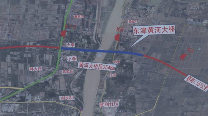 目前,东津黄河大桥主桥钢箱梁,斜拉索安装有序推进,路基,涵洞施工已