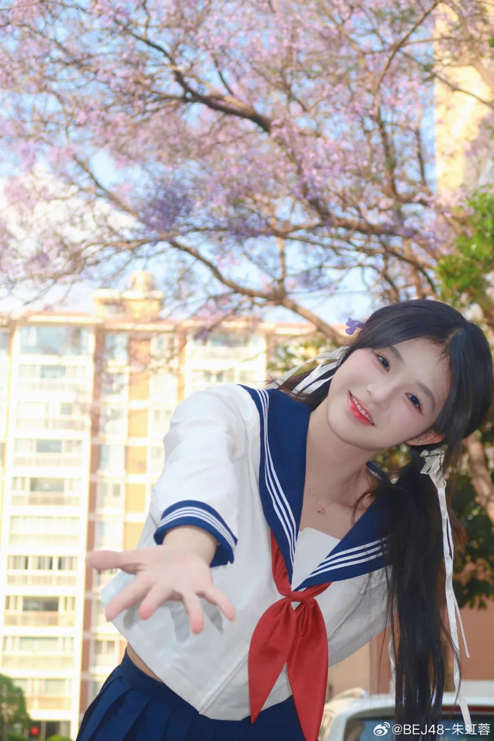 发型成双 可爱加倍!