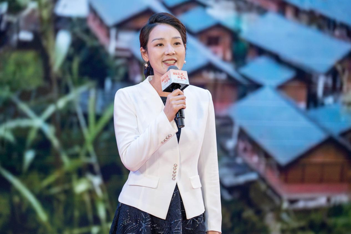 儿女,在立志,立德,立廉上作出了表率,为子女上好了为党忠诚的生动一课