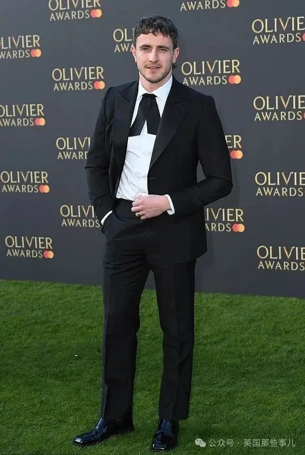 有追求却脚踏实地的"肉桂卷"男…(甜茶)(雅各布·艾洛蒂)除了犬系男友