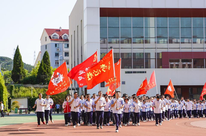 奥赛强校!烟台青华中学走向名校之路