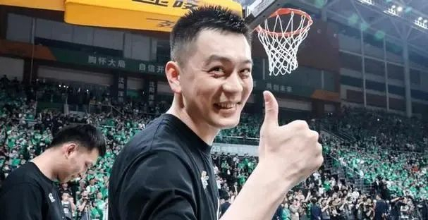 郭士强上任新帅大反转!姚明果然留一手,周琦去留悬念正式揭开