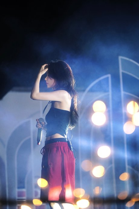 彩虹@徐梦洁 的全新ep四首曲风各异的单曲今晚都会在舞台呈现出来吧