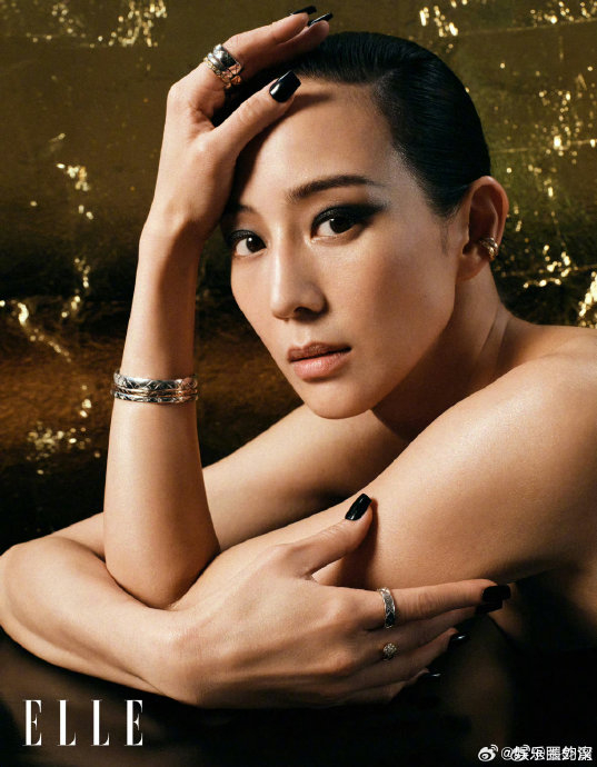 张钧甯elle封面 贴头皮77小烟熏妆一般人真的hold不住 恭喜张钧甯二