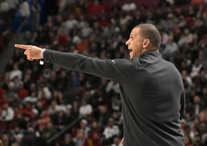 如何看待有人说绿军若夺冠是因为阵容好!马祖拉:我只想赢球