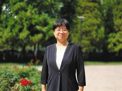 李群生,北京化工大学化学工程学院教授,博士生导师,教育部"集成电路