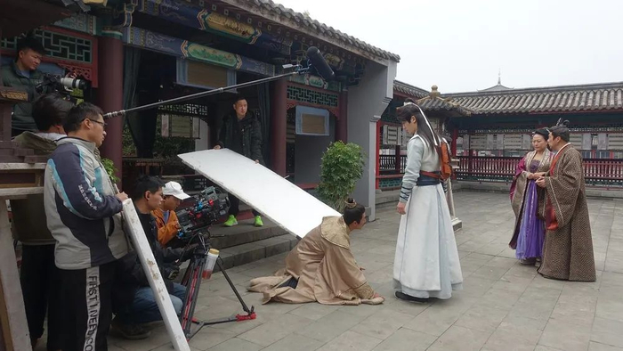 分析2223部短剧后,我们找到了财富密码