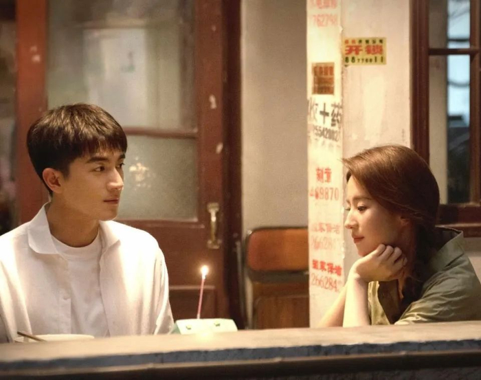 黄亦玫的爱情与婚姻：女孩到女人的成长之路！爱自己是人生大事-黄亦年龄