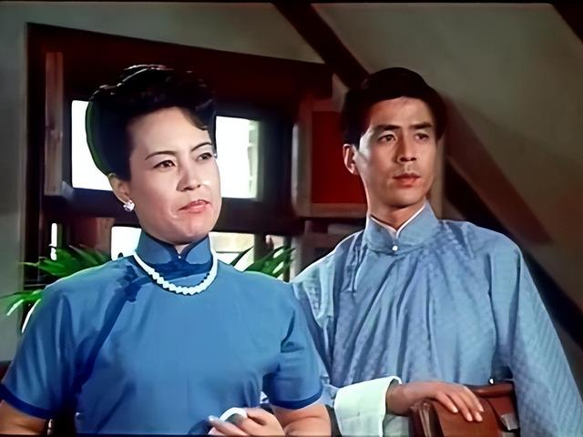 昔日上影男星 扮相比毛永明帅 酷似印质明 却尽演小角色 命忒惨了点?