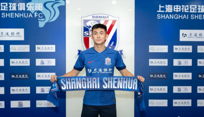 中超大结局？申花半程不败仍在补强 夏窗签下中日混血后卫-中超申花队