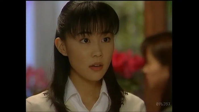 1997年,木村佳乃参演了电影《失乐园》,并凭借影片中的出色演出获得了