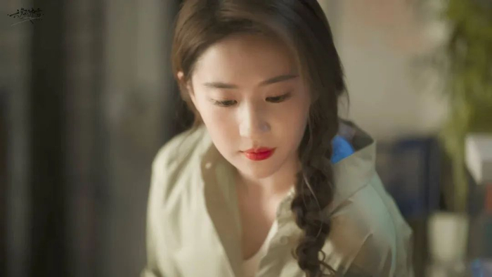 黄亦玫的爱情与婚姻：女孩到女人的成长之路！爱自己是人生大事-黄亦年龄