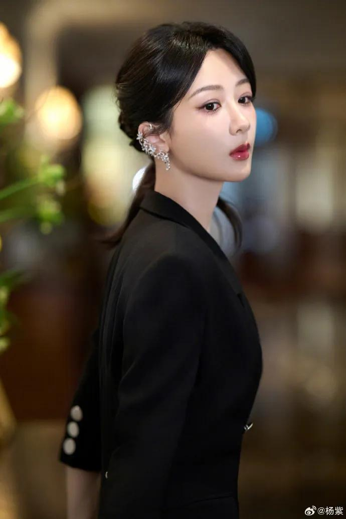 来源：@法国驻华大使馆、南昌晚报等