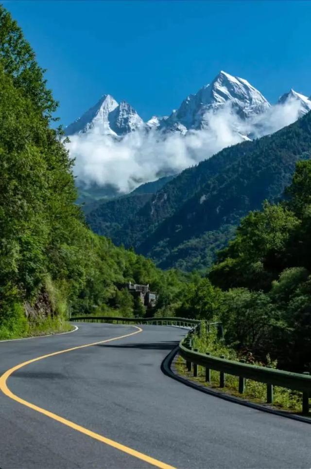 修行路上的风景图片