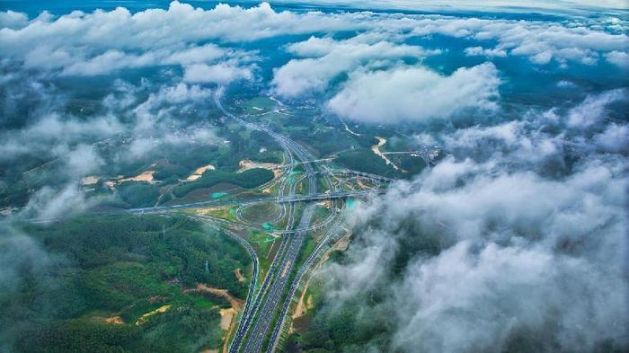 南湛高速公路图片