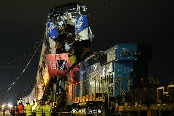 智利两列火车相撞致2死9伤,伤者中有4名中国公民
