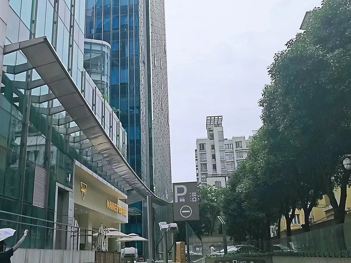 Manner Coffee上海静安区公司总部楼下的咖啡店。新京报贝壳财经记者 俞金旻 摄