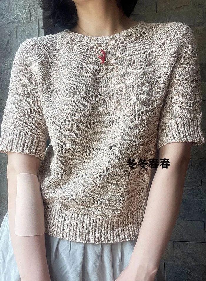 慕斯tee,女士圆肩镂空花短袖衫(附图解)