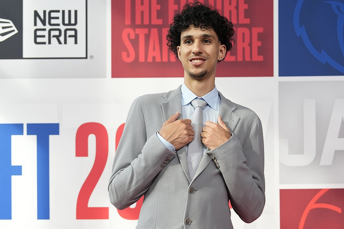 本届选秀状元，来自法国的里萨谢。