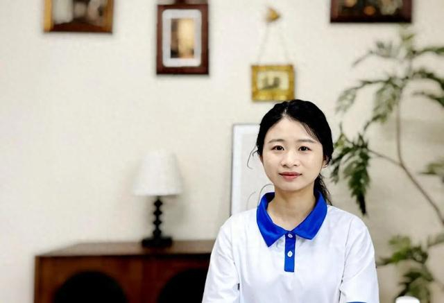 陈娴接受采访。图/九派新闻 闫华阳