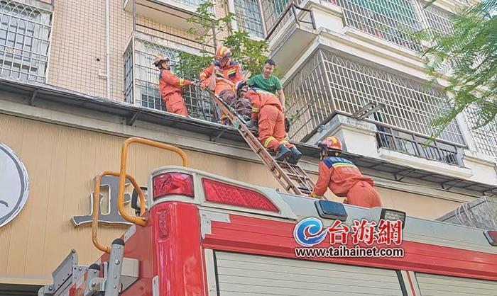 安全绳脱落空调师傅从5楼坠下-安全绳脱落事件