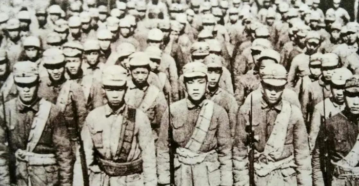 国民党特务自知活不成时,突然指认一名新四军女兵:她是我的上司