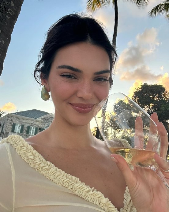 kendall jenner肯豆一组经典度假照片
