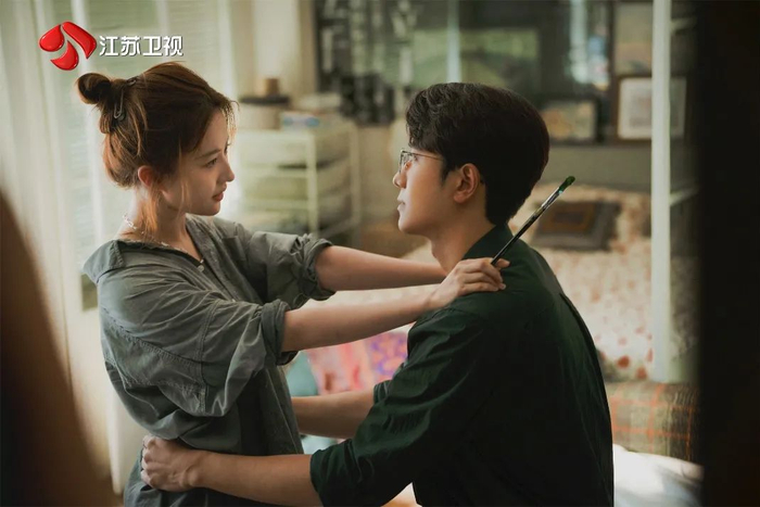 ▲对尝试不同类型的角色，彭冠英表示乐于接受挑战。