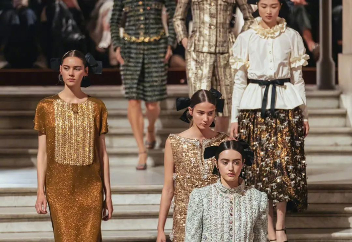 图片来源：香奈儿CHANEL官方微博