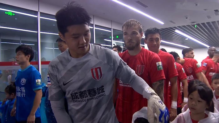 两场轰9球，成都蓉城复仇+送肇俊哲5连败，新星有灵气，可成新国脚-成都蓉城队比赛时间几点到几点