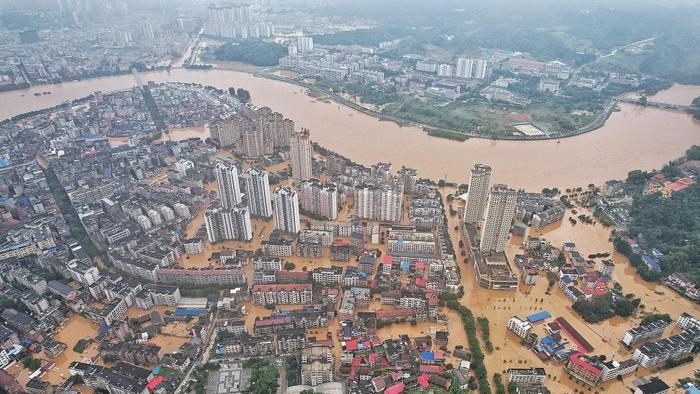 国防部：坚决反对借“航行自由”挑衅和危害中国主权