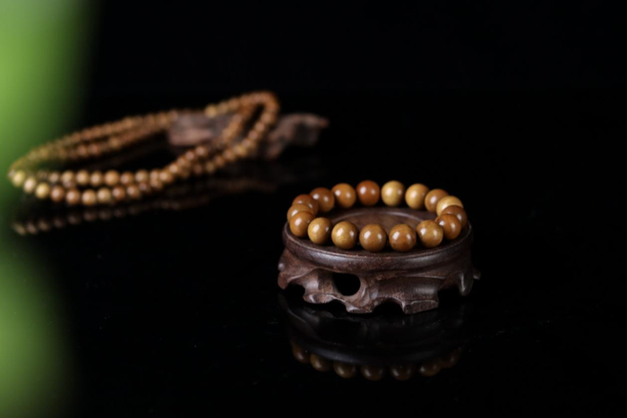 好物| 号称"帝王之木"的金丝楠手串,佛系于手,祈福安康|金丝楠木|手串