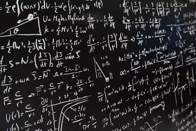 免费领丨BBC纪录片《数学的故事》,从历史故事讲起,让孩子爱上数学|希腊|数学家|成就|埃及|学科_新浪新闻