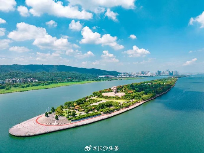最新!长沙岳麓山景区7月4日恢复开园长沙橘子洲景区暂不恢复开园