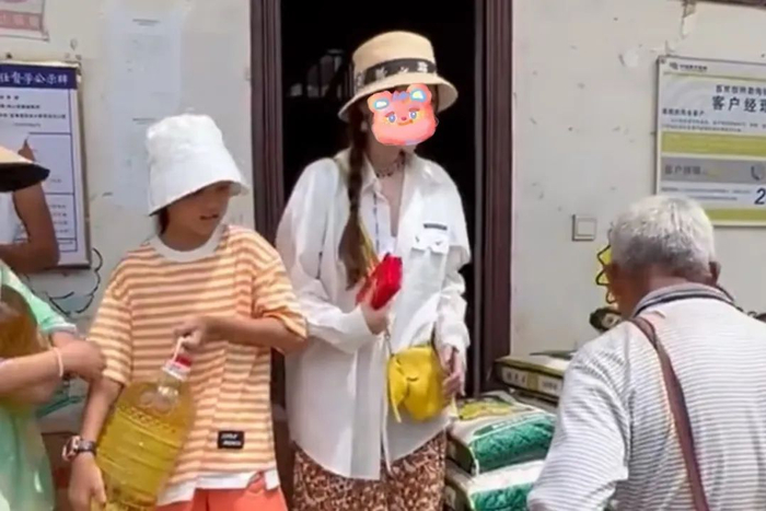 当了7年的好男人，如今人设崩塌全网骂？12岁女儿霸气发声：他是一个好爸爸-当了7年的好男人,如今人没有感情