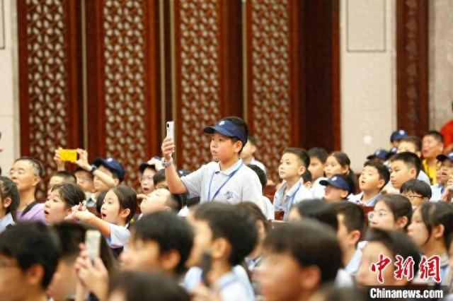 启动仪式现场。 周慕飞 摄