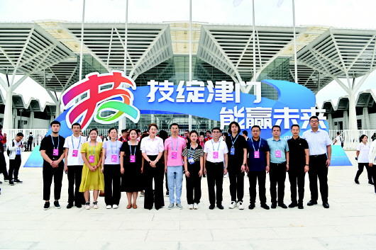 平度市技师学院:培育"大国工匠",展现"技工担当"
